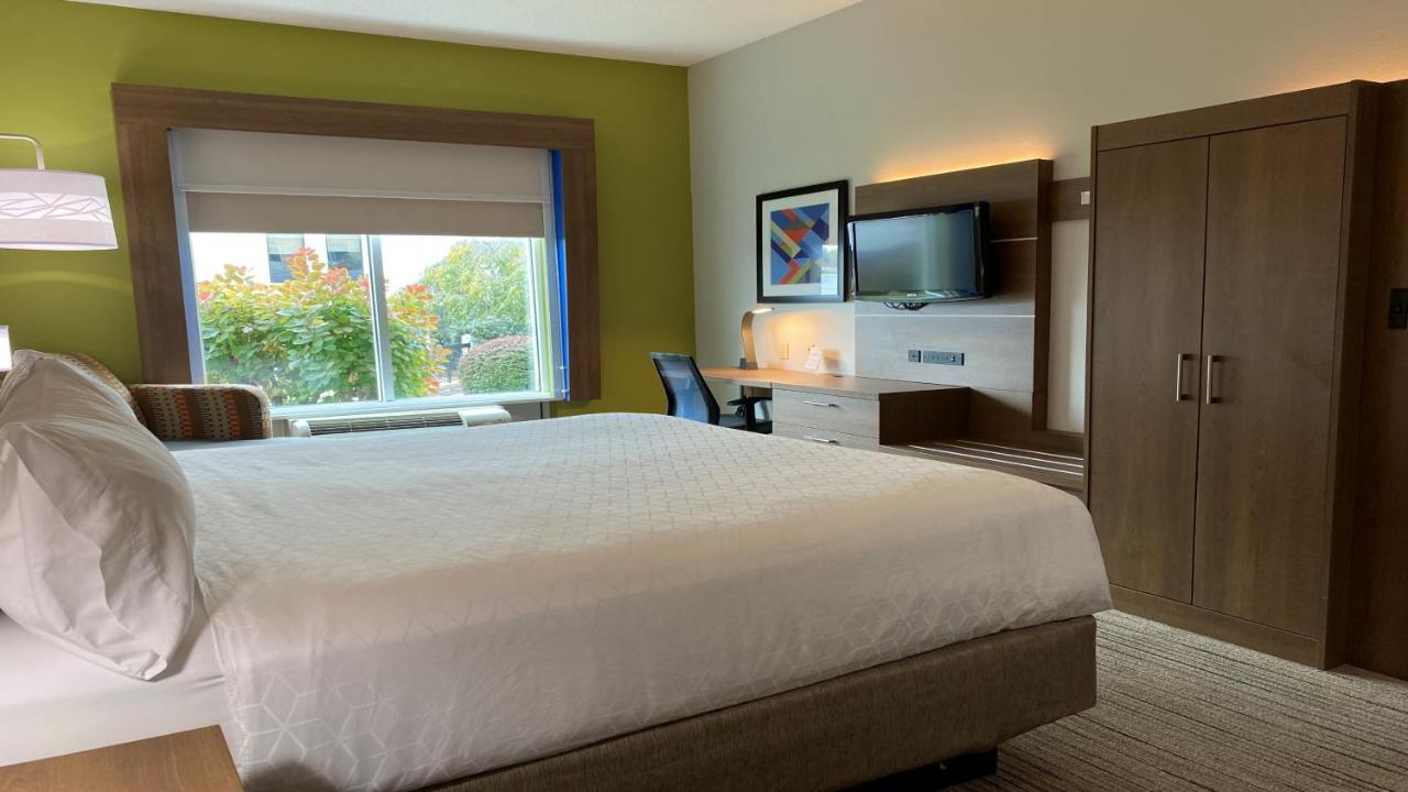 Holiday Inn Express Hotel & Suites Somerset Central By Ihg Exterior photo