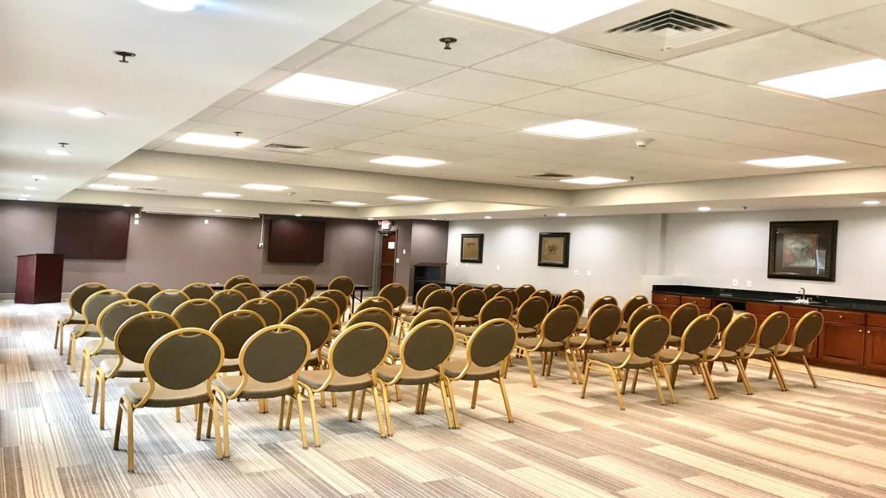 Holiday Inn Express Hotel & Suites Somerset Central By Ihg Exterior photo