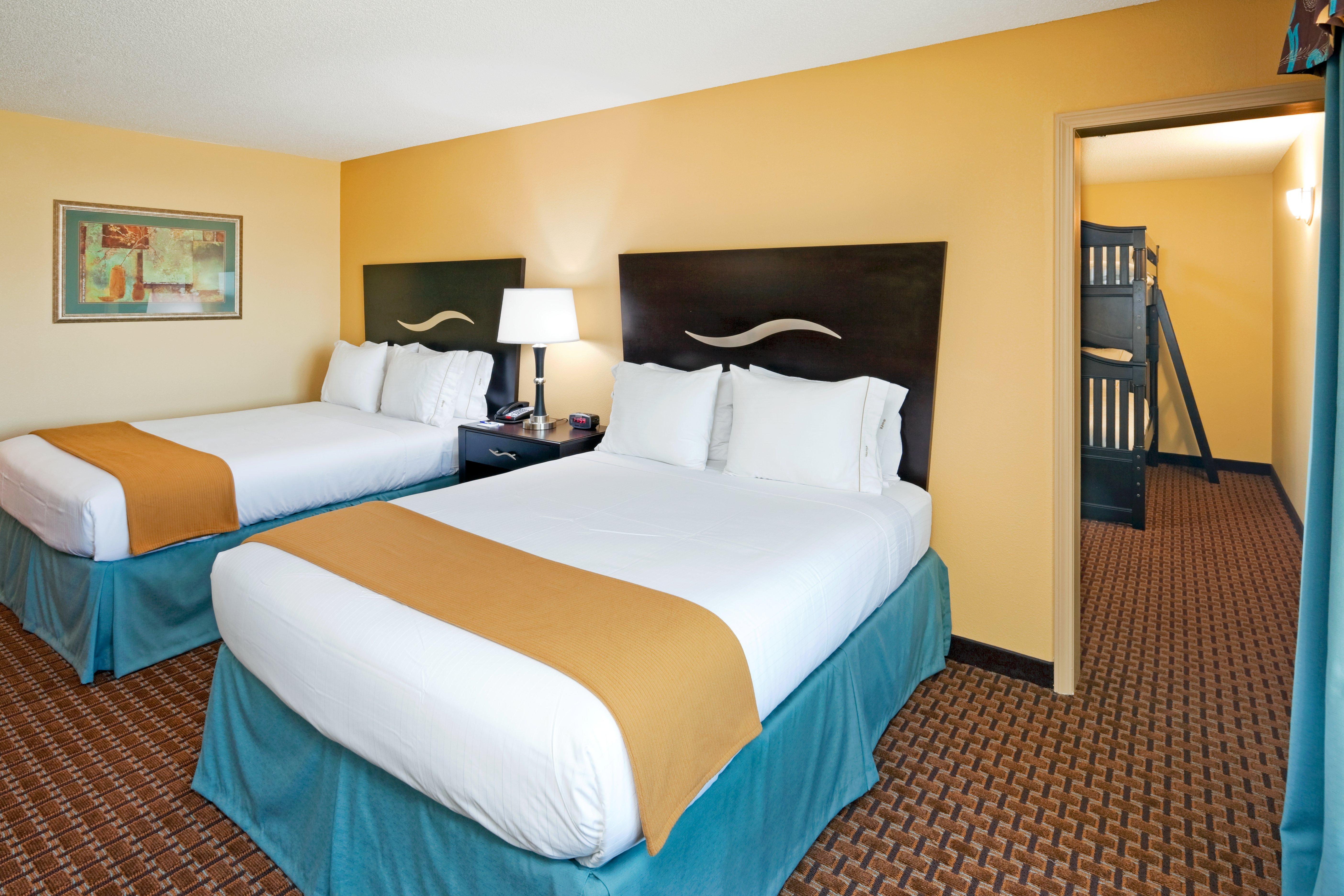 Holiday Inn Express Hotel & Suites Somerset Central By Ihg Exterior photo