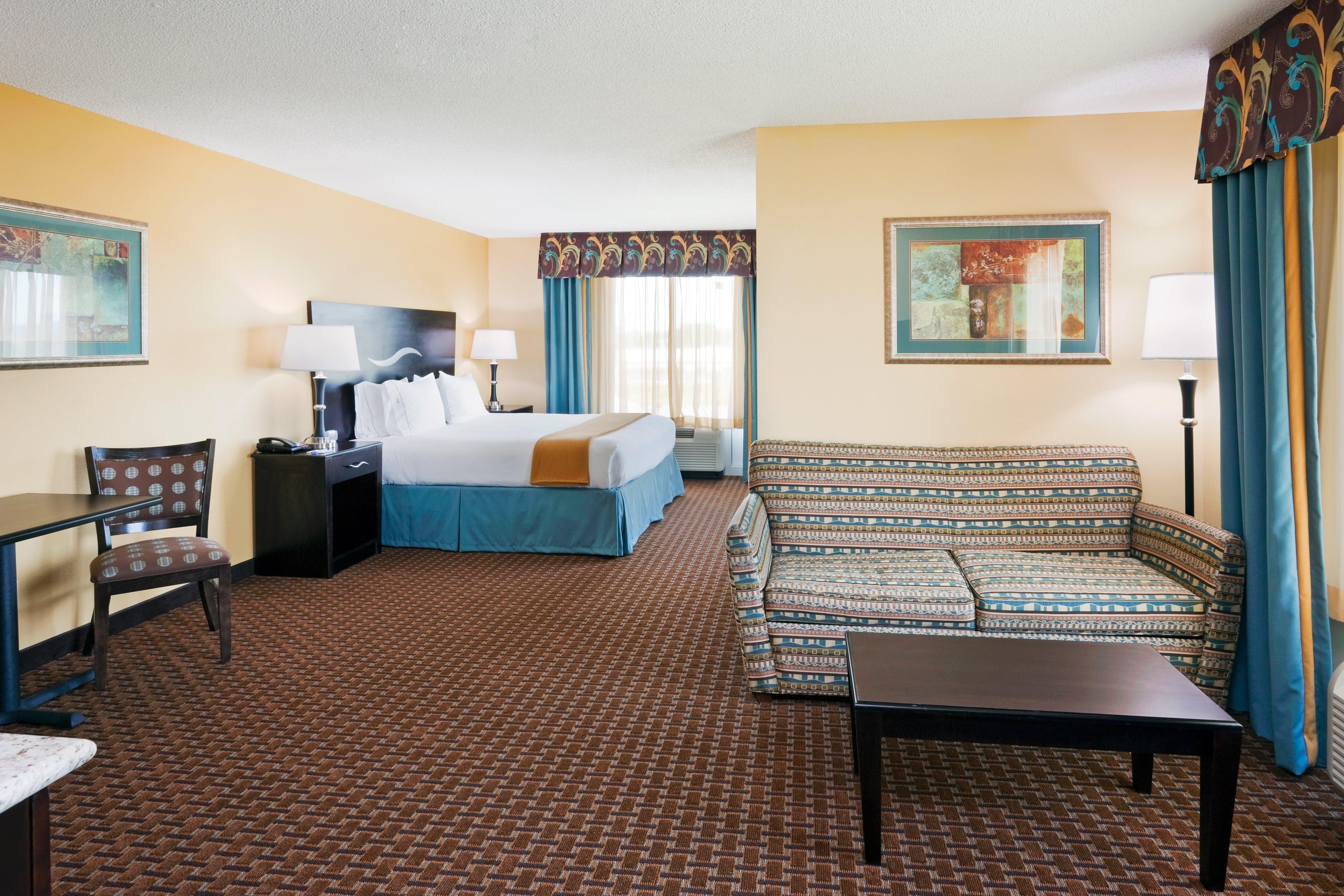 Holiday Inn Express Hotel & Suites Somerset Central By Ihg Exterior photo