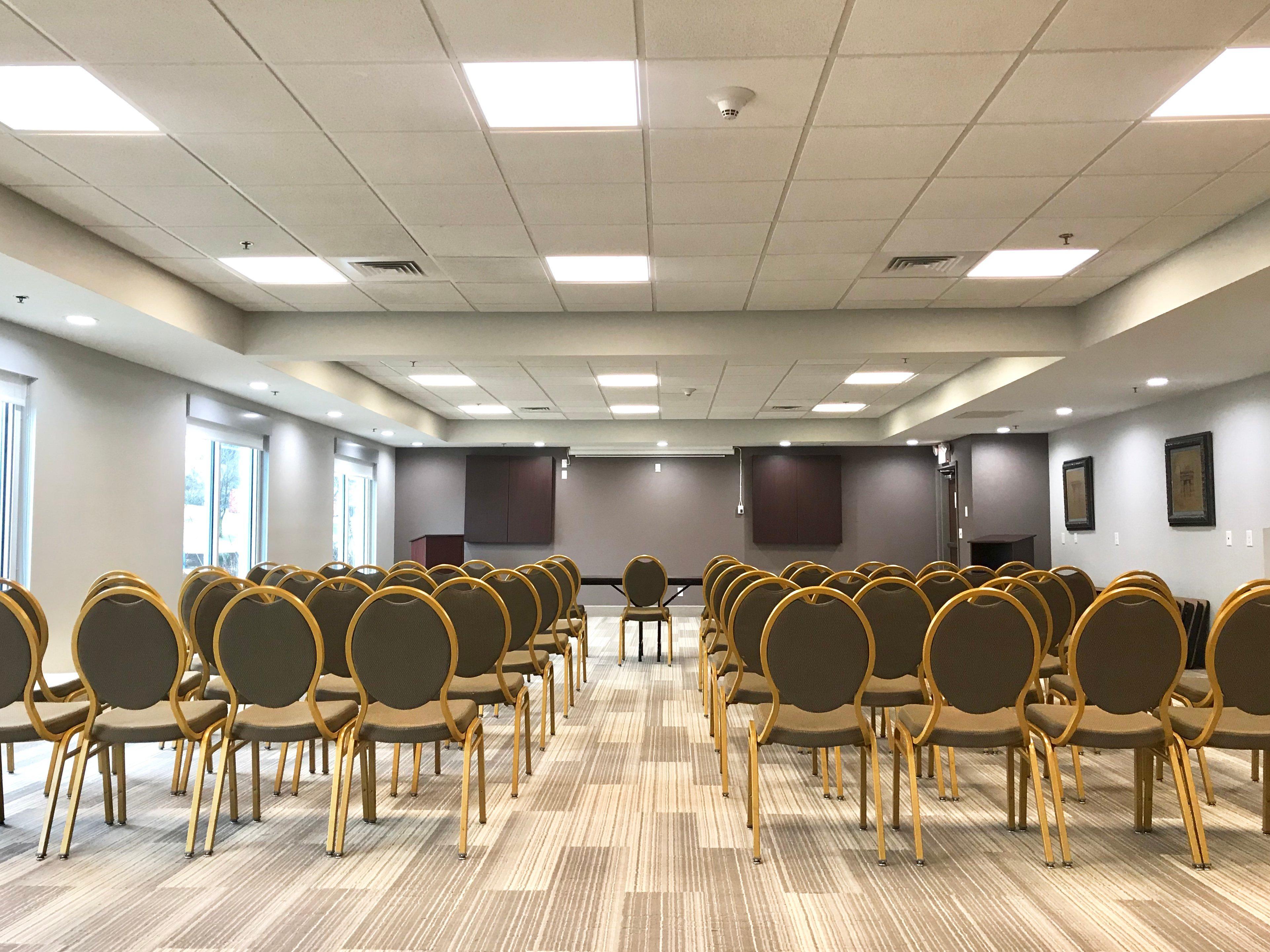 Holiday Inn Express Hotel & Suites Somerset Central By Ihg Exterior photo